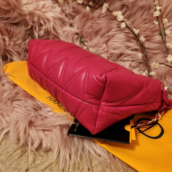 NWT Valentino Cross Body Quilted Bag (Lipstick Red) - Picture 6 of 7